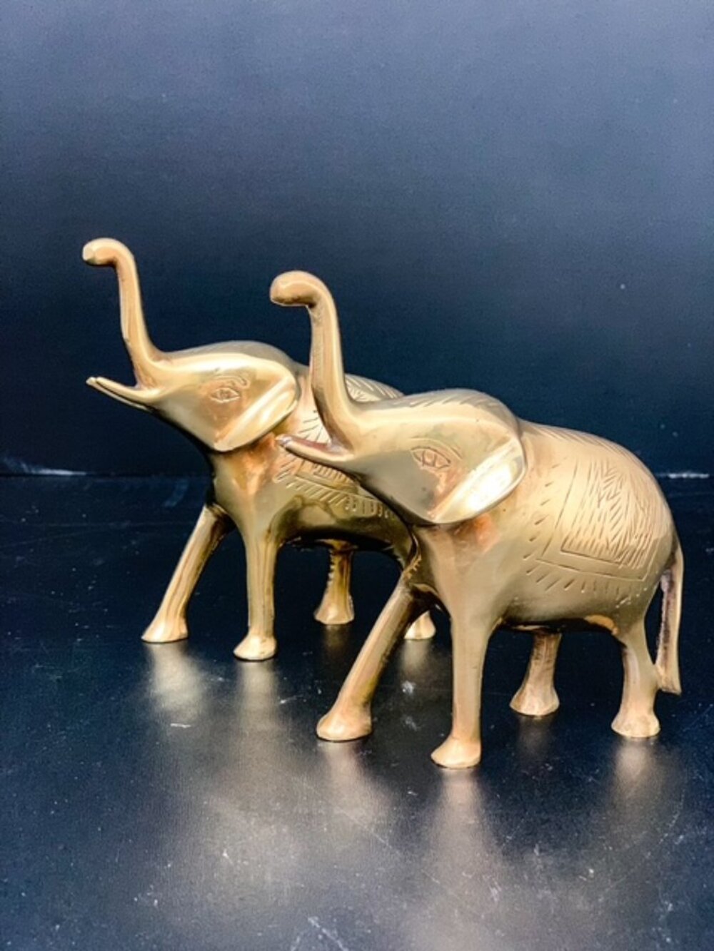 Vintage Solid Heavy Brass Elephant Figurine Set (Pair)